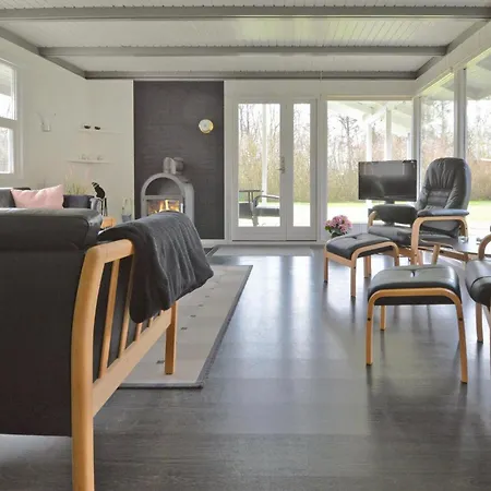 Nice Home In Hemmet With Wifi Сasa de vacaciones