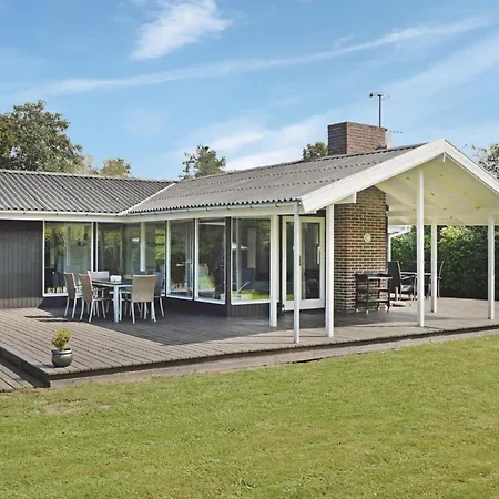 Nice Home In Hemmet With Wifi Сasa de vacaciones *